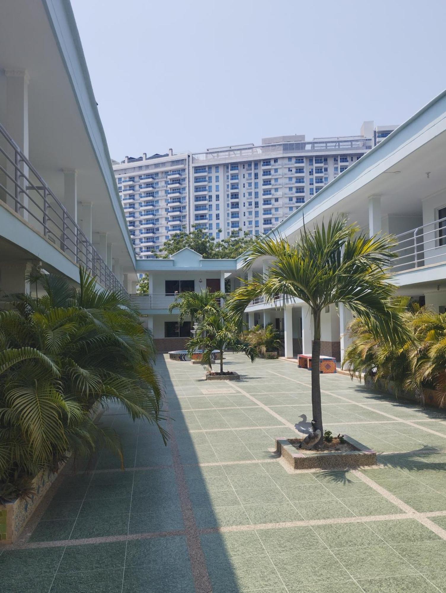 Hotel Fundacooedumag Rodadero サンタ・マルタ エクステリア 写真