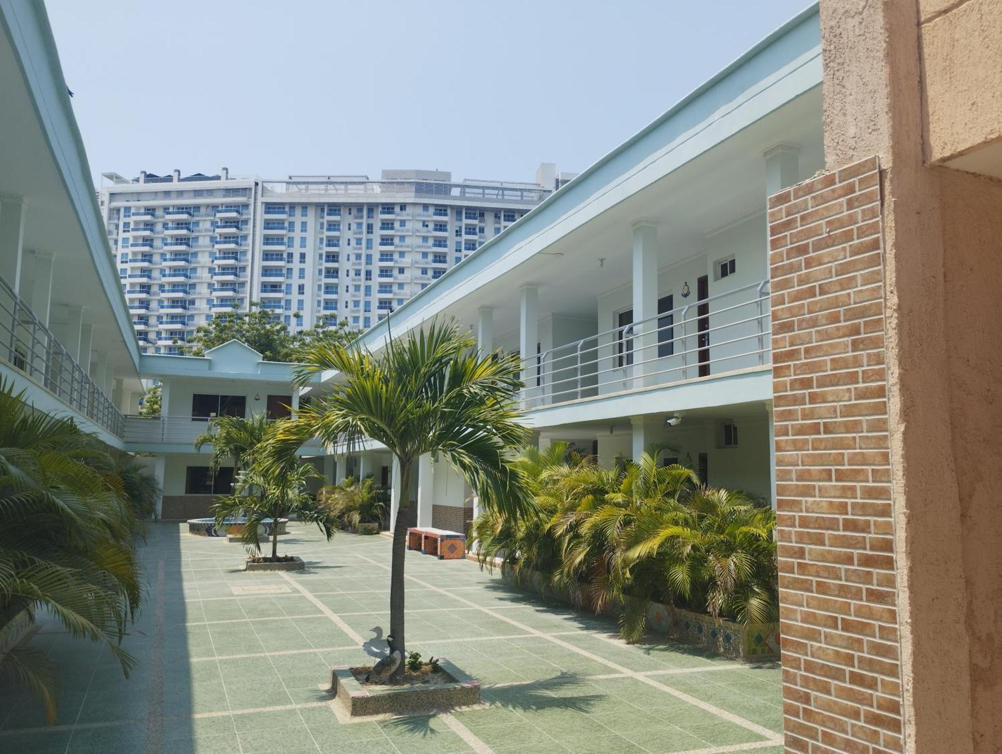Hotel Fundacooedumag Rodadero サンタ・マルタ エクステリア 写真